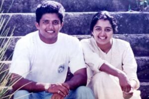 Manju Warrier's Biography,Manju Warrier with brother Madhu Warrior